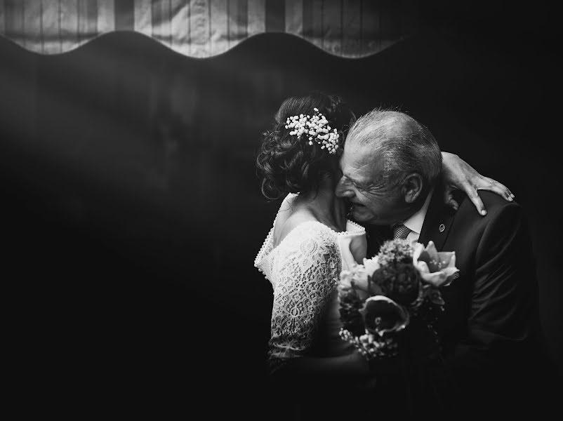 婚禮攝影師Bogdan Silvestru（silvestru）。2023 9月17日的照片