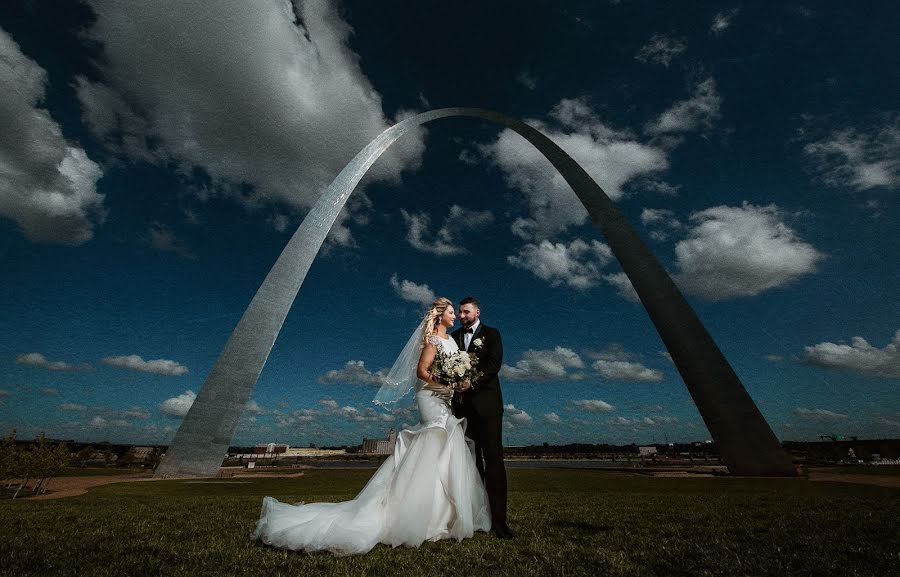 Fotografo di matrimoni Sandro Castellanos (sandrocastellan). Foto del 14 gennaio 2019