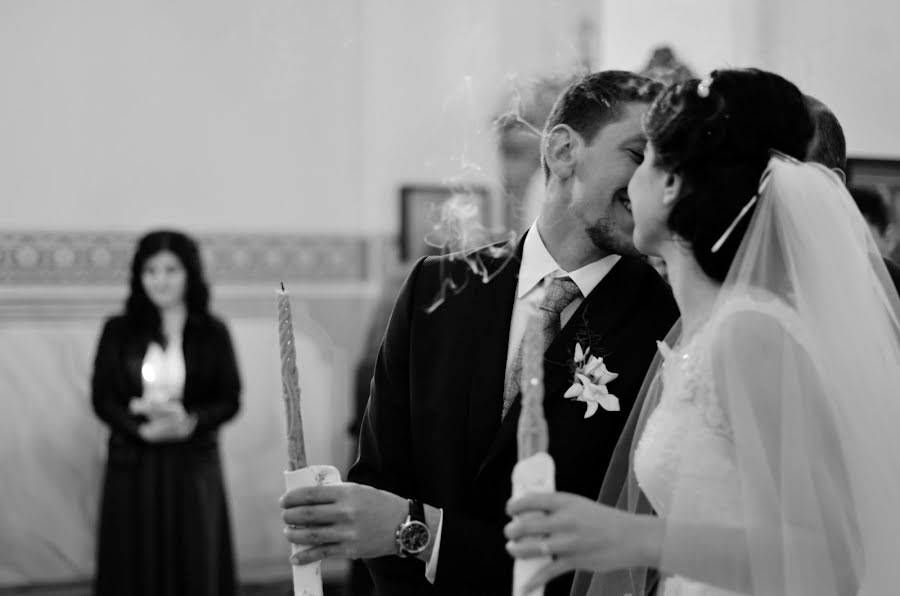 Fotógrafo de casamento Zinaida Butkova (butkova). Foto de 13 de julho 2015