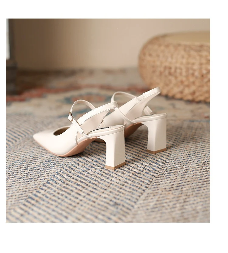 Title 4, Französische Retro High Heels mit quadratischer...