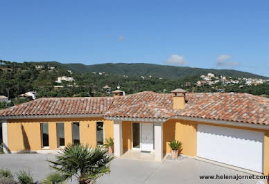 House with terrace 3