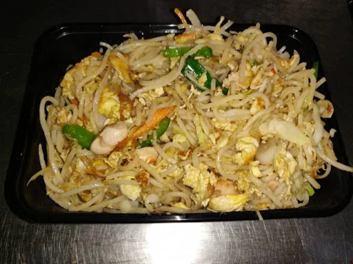 Chicken Hakka Noodle