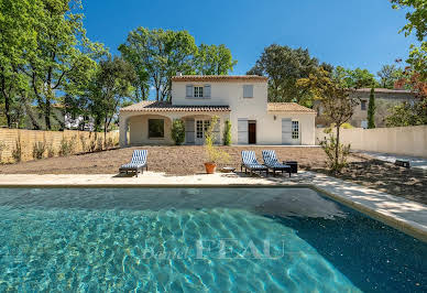 House with pool and terrace 18