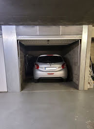 parking à Paris 12ème (75)