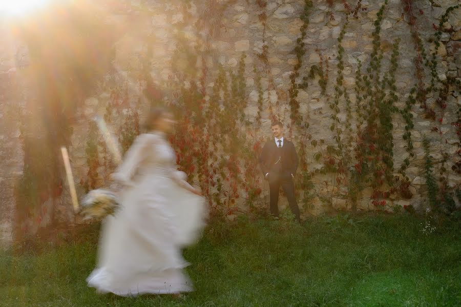 Fotógrafo de casamento Claudiu Veres (claudiuveres). Foto de 29 de outubro 2023