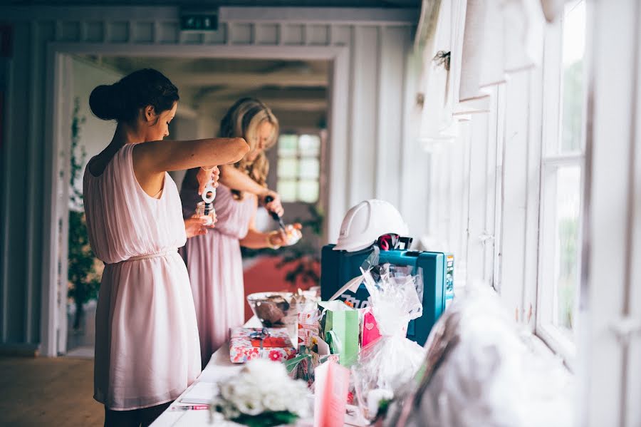 Fotografo di matrimoni Jere Satamo (jeresatamo). Foto del 3 settembre 2014