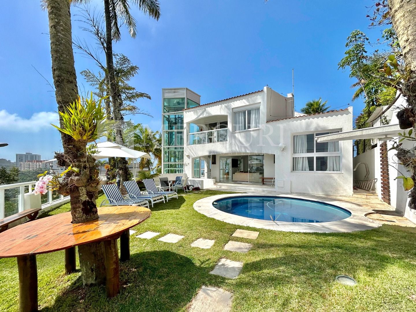 Casas à venda Jardim Acapulco