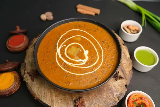 Dal Makhani With Desi Ghee Tadka