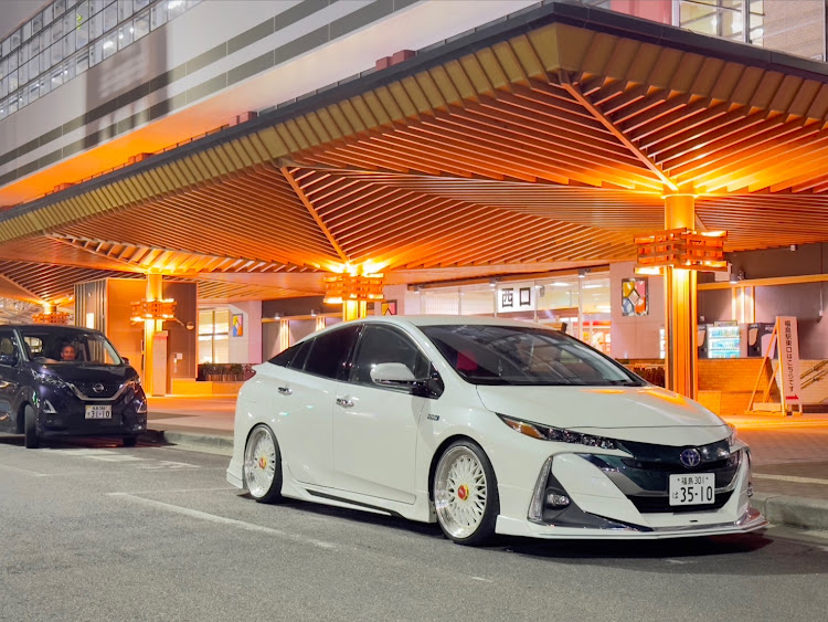 プリウスPHVの福島PHV majesticさんが投稿したカスタム事例の投稿画像1枚目