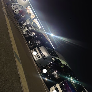 ハイエースバン TRH200V