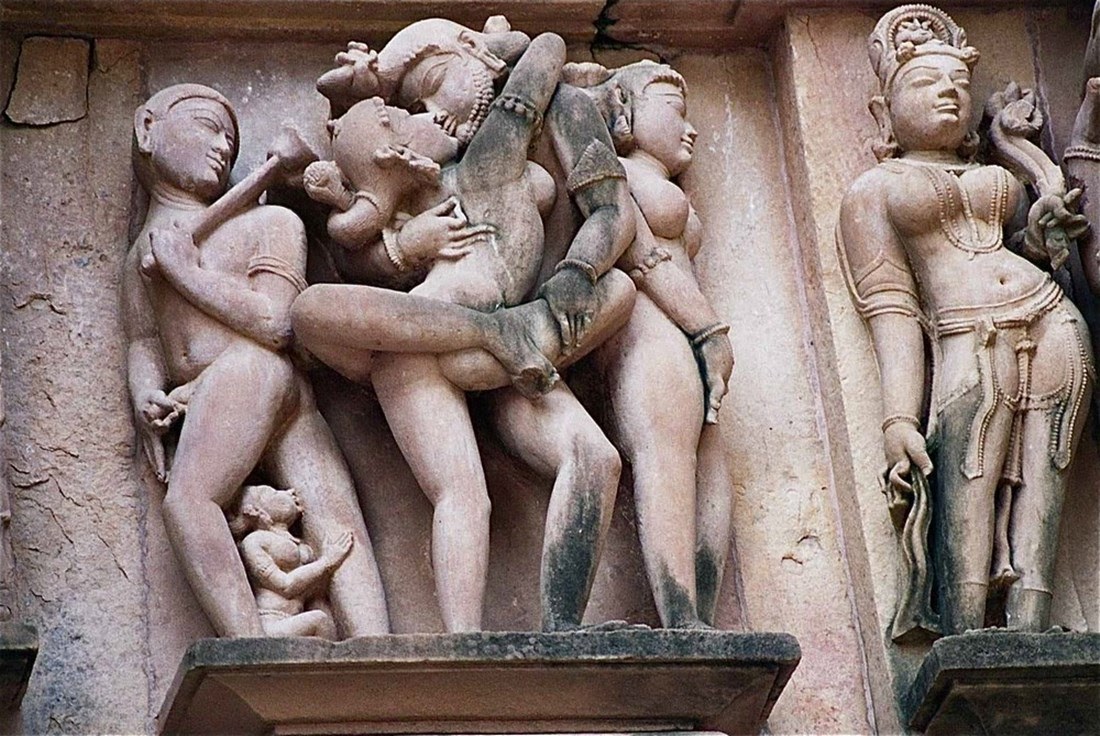 Os templos de Khajuraho e suas esculturas eróticas