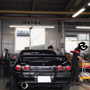 スカイライン R32