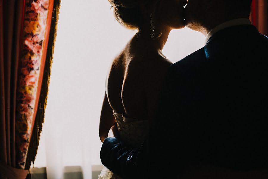 婚礼摄影师Kristina Knyazeva（viovi）。2018 5月15日的照片
