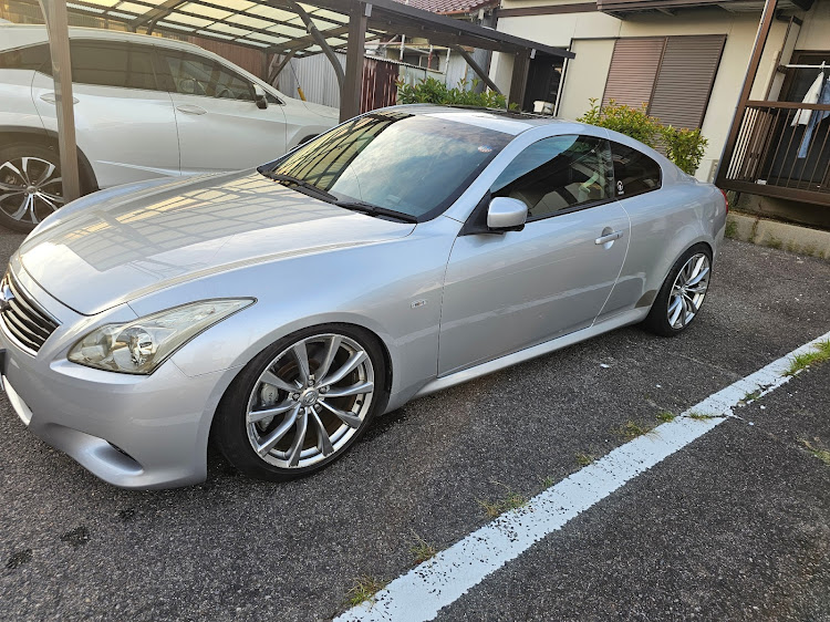 スカイラインクーペのV36に関するカスタム事例の投稿画像1枚目