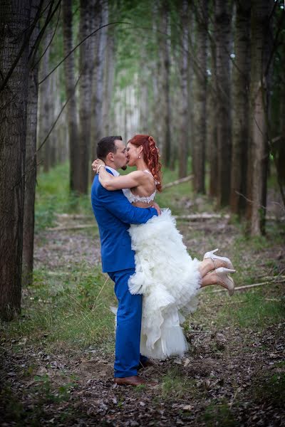 Fotógrafo de casamento Gál Zoltán (pusztafoto). Foto de 17 de agosto 2016