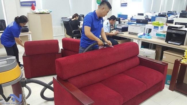 Có nhiều mẹo khác nhau giúp giặt ghế sofa tại nhà