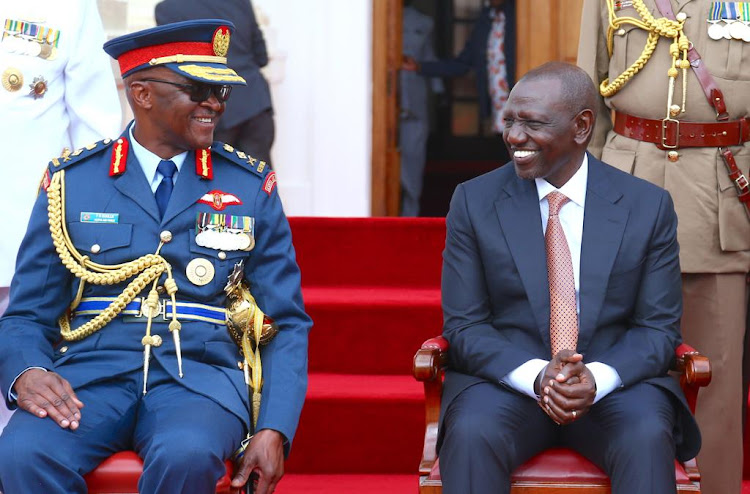 President William Ruto with the new Chief of Defence Forces (CDF) Francis Ogolla.