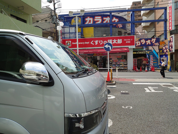ハイエースバンのマルエツ・成増・板橋区・中川美優に関するカスタム事例の投稿画像3枚目
