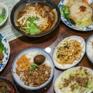 半天紅 麻辣館・不辣館
