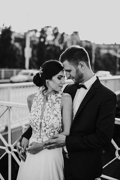 Fotografo di matrimoni Flórián Kovács (floriankovac). Foto del 26 maggio 2022