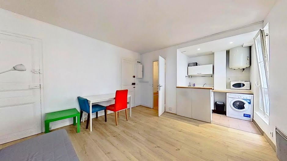 Location  appartement 1 pièce 22.04 m² à Paris 15ème (75015), 880 €