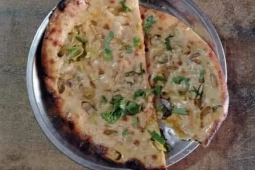 Aloo Pyaaz Paratha