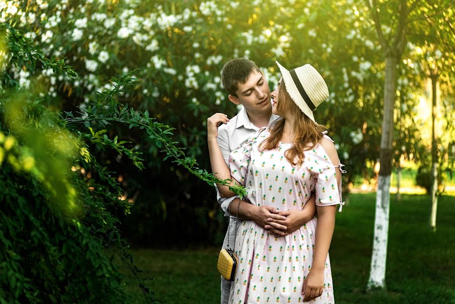 Kāzu fotogrāfs Sergey Artamonov (fotowedding). Fotogrāfija: 19. aprīlis 2019