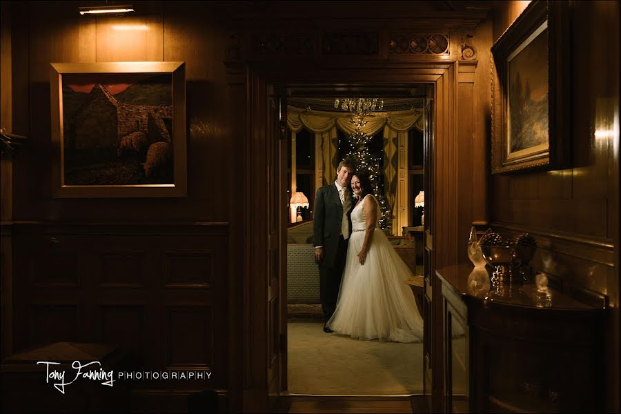 Fotógrafo de casamento Tony Fanning (tonyfanningphoto). Foto de 31 de maio 2019