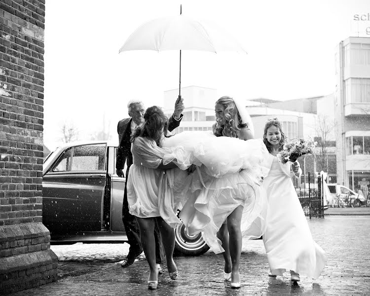 Wedding photographer Yvonne Van Den Bergh (vandenbergh). Photo of 17 February 2014