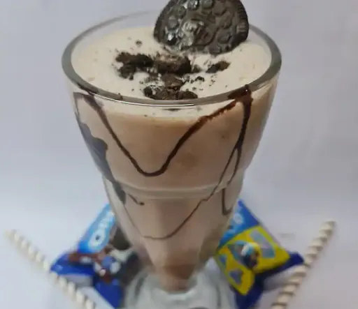 Oreo Milkshake