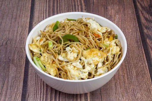 Egg Hakka Chowmein