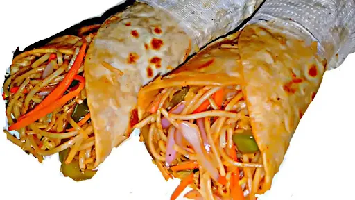 Veg Chowmein Roll