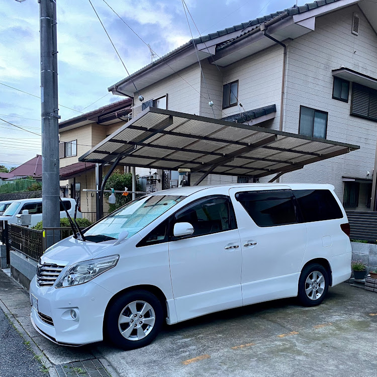 アルファードのひょっこりマン（とんぼ）さんが投稿したカスタム事例の投稿画像1枚目