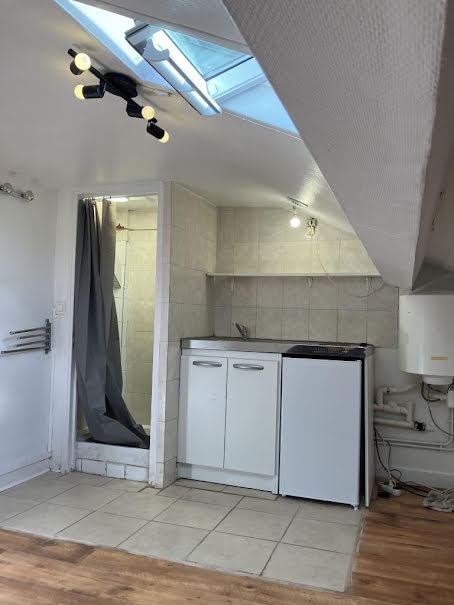 Location meublée chambre 1 pièce 17 m² à Saint-Cloud (92210), 590 €