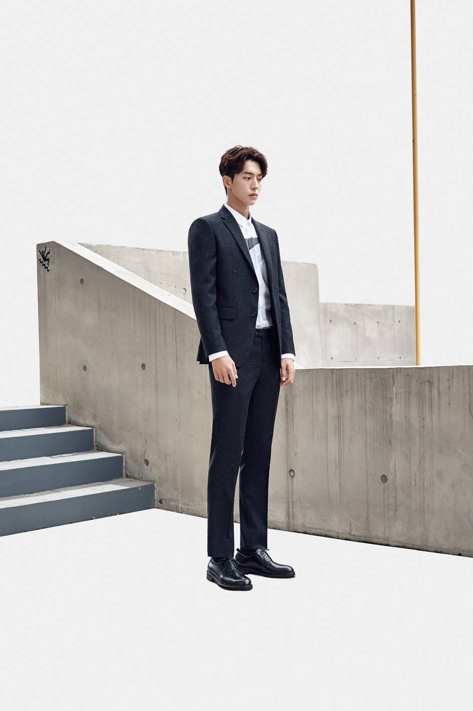 15+ Times Nam Joo Hyuk Looked Fine AF Wearing A Suit - Koreaboo