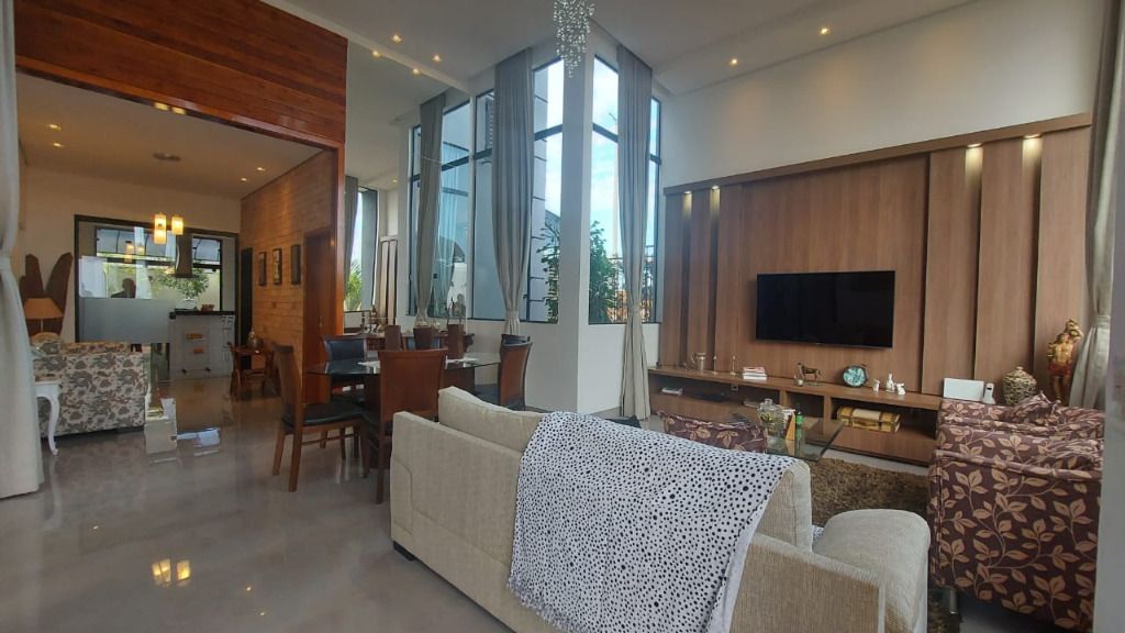 Casa à venda, 206 m² por R$ 1.420.000,00 - Estância dos Ipês - Uberaba/MG