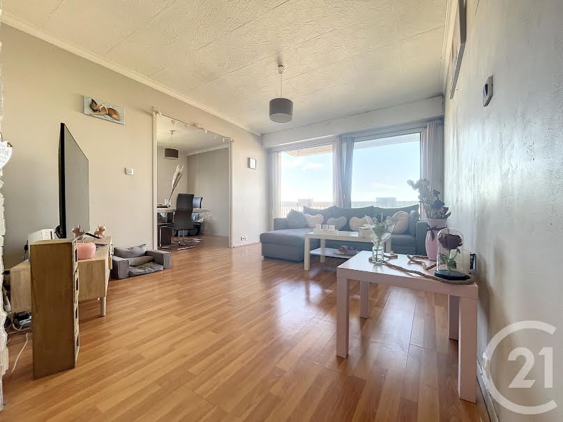 Vente appartement 4 pièces 74.7 m² à Marseille 10ème (13010), 210 000 €