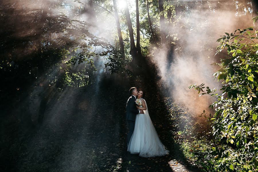 Fotografo di matrimoni Marina Guseva (gusevamarina). Foto del 19 settembre 2019