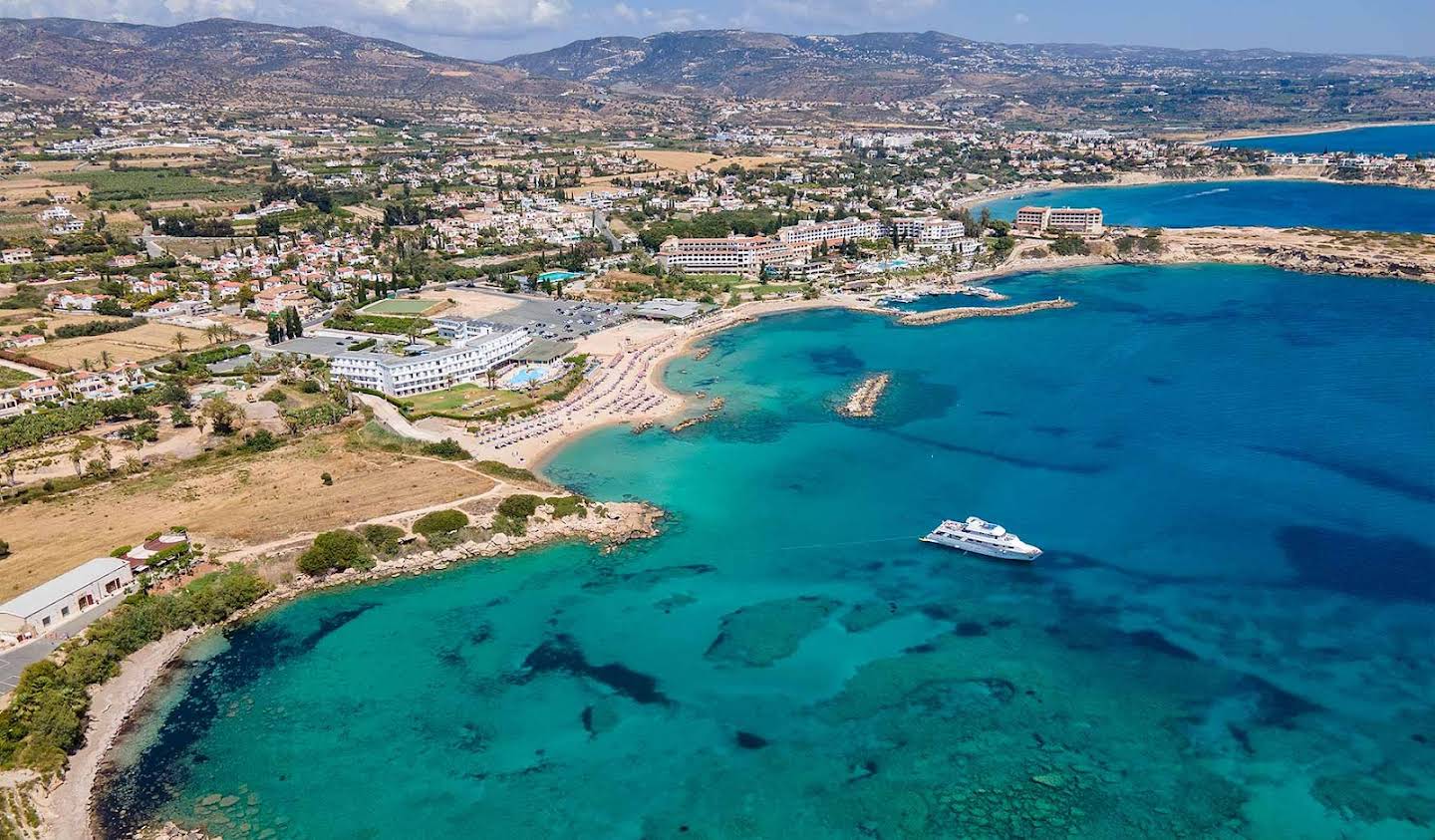 Maison avec piscine et jardin Paphos