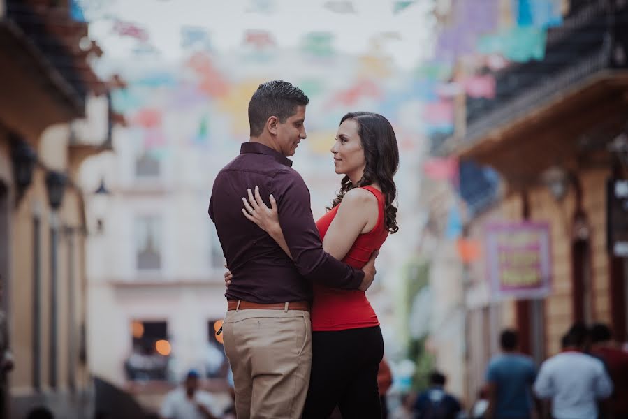 結婚式の写真家Gerardo Guzmán (enrosamexicano)。2019 6月6日の写真