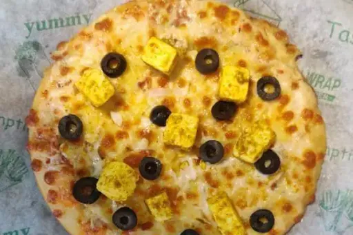 Spicy Paneer Pizza