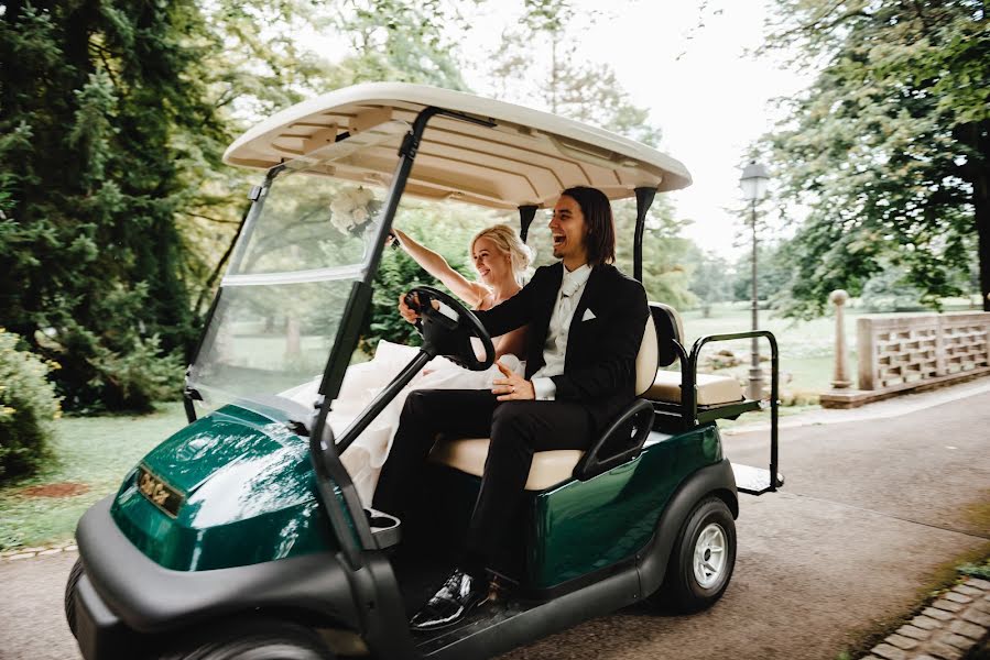 Fotógrafo de casamento Andrey Tebenikhin (atshoots). Foto de 4 de outubro 2019