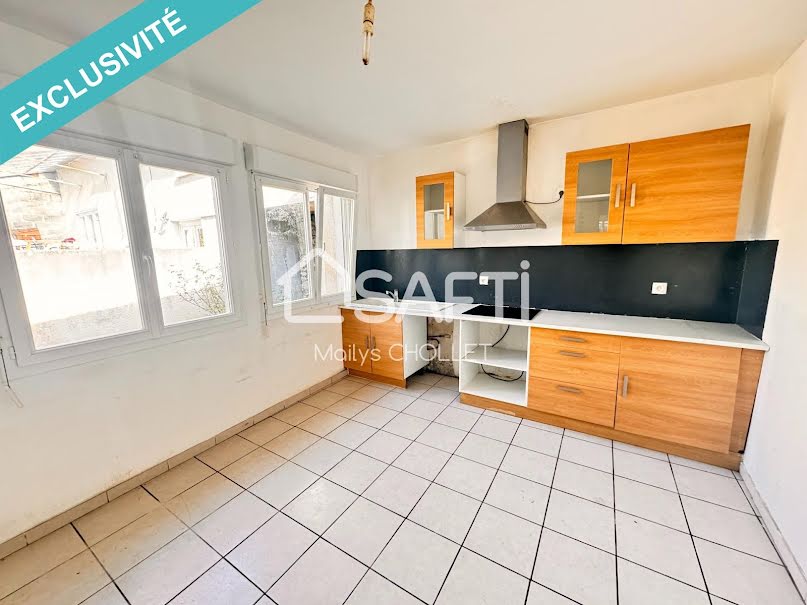 Vente maison 6 pièces 148 m² à Pouzay (37800), 99 000 €