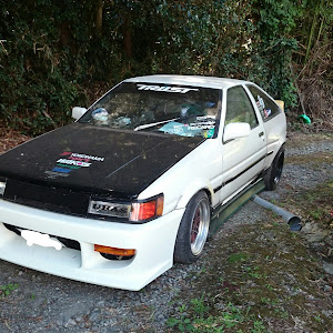 カローラレビン AE86