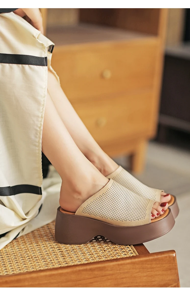 images slider number - 3