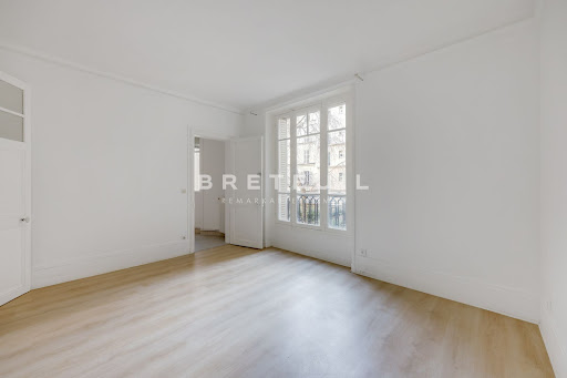 Apartment 3