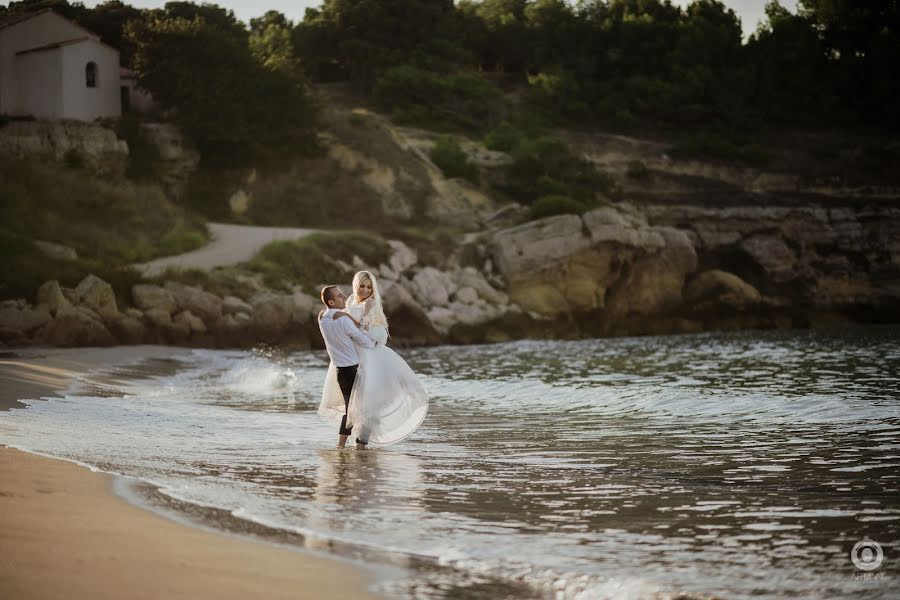 Fotógrafo de casamento Sławomir Janicki (slawomirjanick). Foto de 16 de janeiro 2019