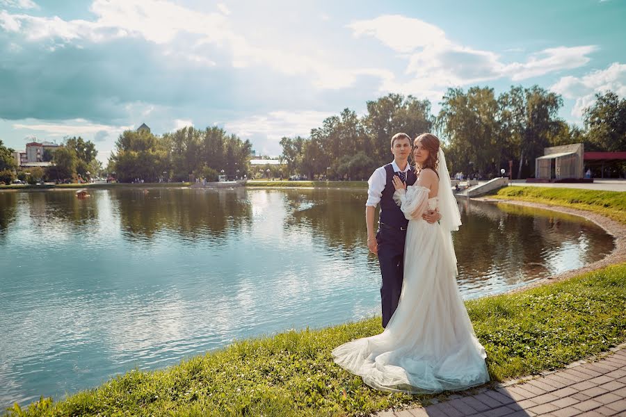 Wedding photographer Anna Klimova (annafotofox). Photo of 2 February 2023