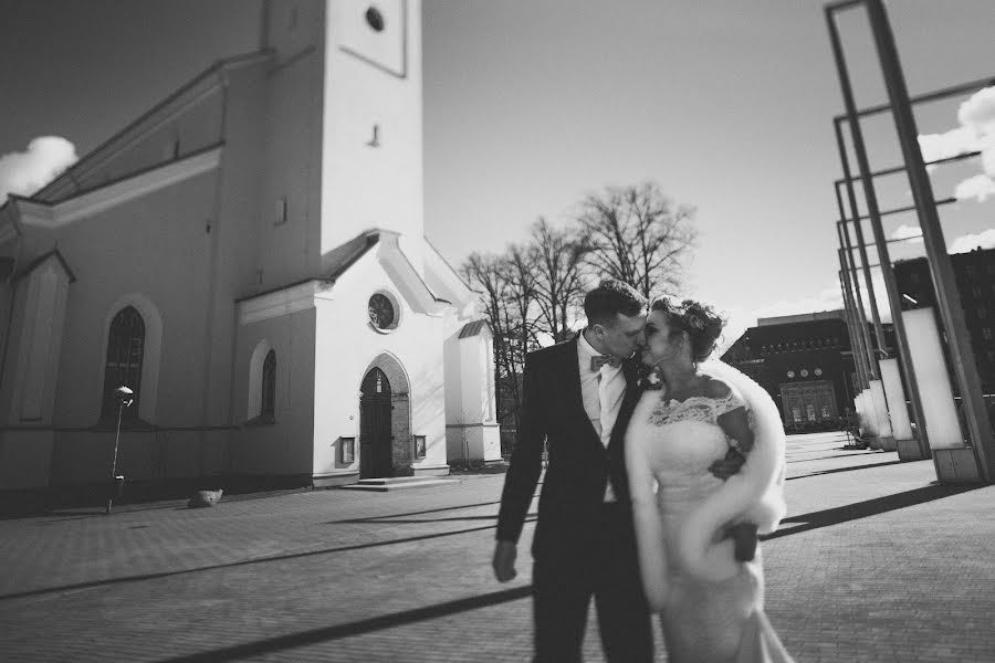 Photographe de mariage Maksim Dubovik (acidmax). Photo du 17 juin 2017