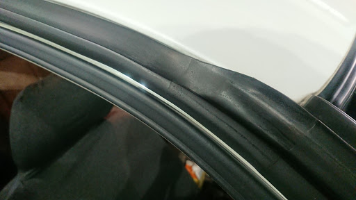 シリコンで車の樹脂を保護 Diyでプラやゴムの劣化を防ぐ方法 Cartuneマガジン
